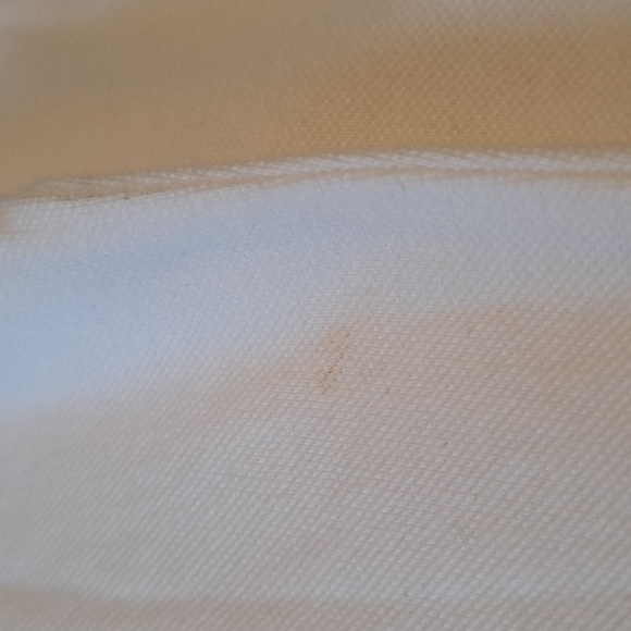 IZOD women's size Medium white polo shirt, 5 button, New - Picture 6 of 7